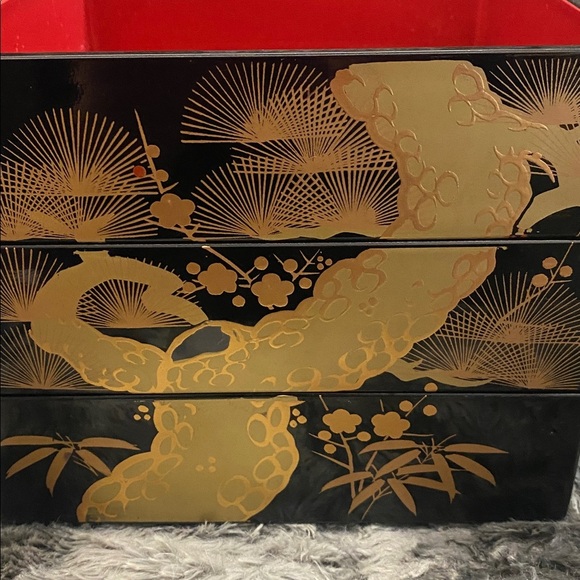 Vintage Japanese Lacquer Storage/Jewelry Box - Picture 12 of 16